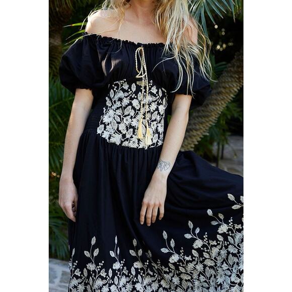 My Beachy Side Mariposa Off The Shoulders Embroidered Smocked Corset Dress Sz M - Picture 2 of 14